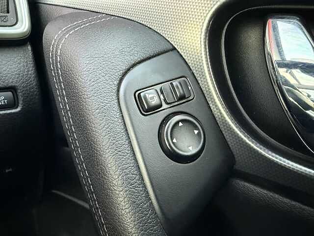 Nissan Qashqai 1.3 DIG-T (140ps) Tekna