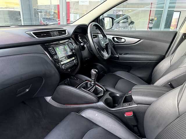 Nissan Qashqai 1.3 DIG-T (140ps) Tekna