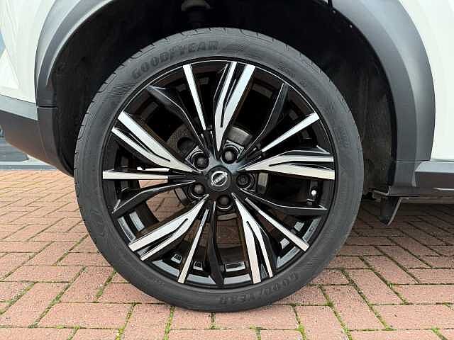 Nissan Juke 1.0 DIG-T (114ps) Tekna+