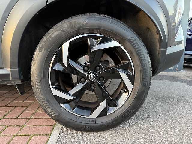 Nissan Juke 1.0 DIG-T (114ps) N-Connecta