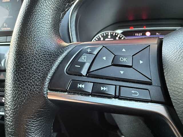 Nissan Juke 1.0 DIG-T (114ps) N-Connecta