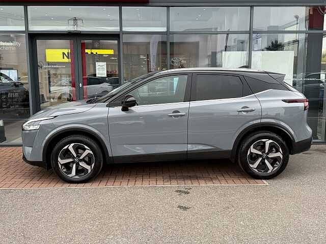 Nissan Qashqai 1.3 DIG-T (158ps) N-Connecta