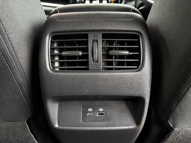 Nissan Qashqai 1.3 DIG-T (158ps) N-Connecta