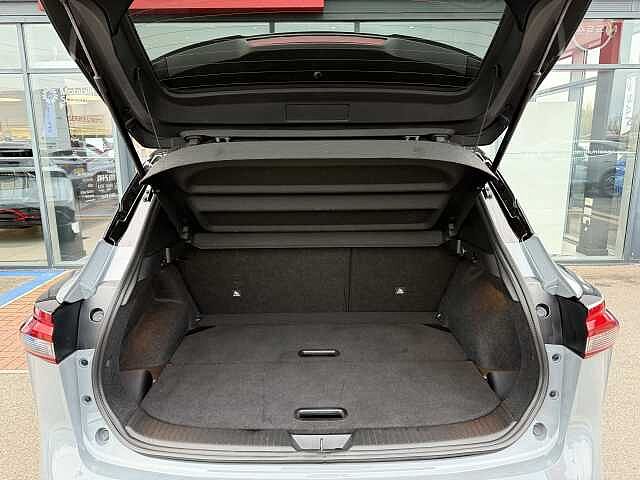 Nissan Qashqai 1.3 DIG-T (158ps) N-Connecta