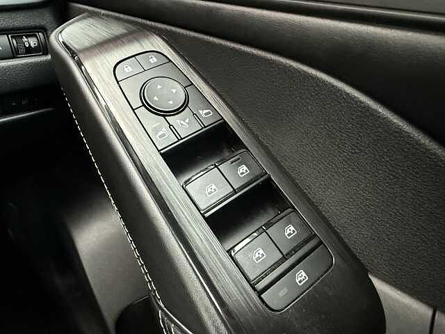 Nissan Qashqai 1.3 DIG-T (158ps) N-Connecta