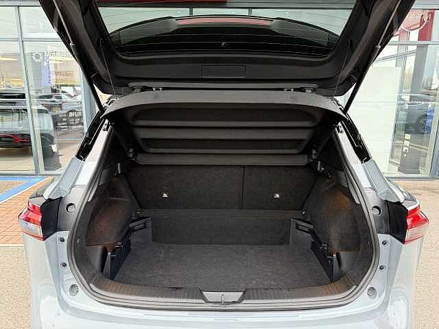 Nissan Qashqai 1.3 DIG-T (158ps) N-Connecta