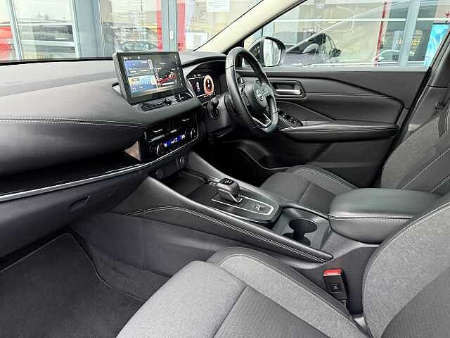 Nissan Qashqai 1.3 DIG-T (158ps) N-Connecta