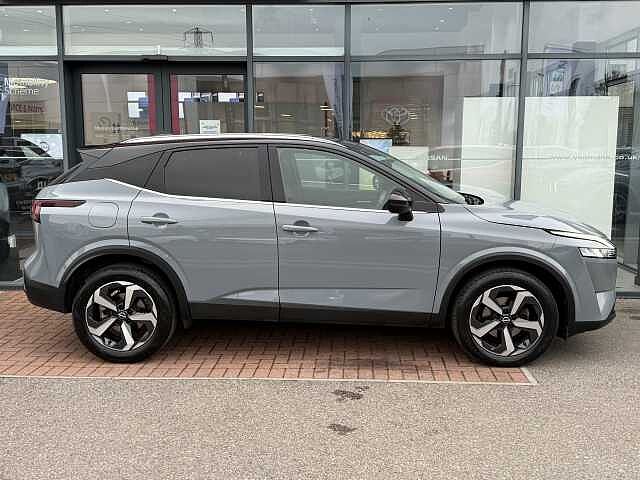 Nissan Qashqai 1.3 DIG-T (158ps) N-Connecta
