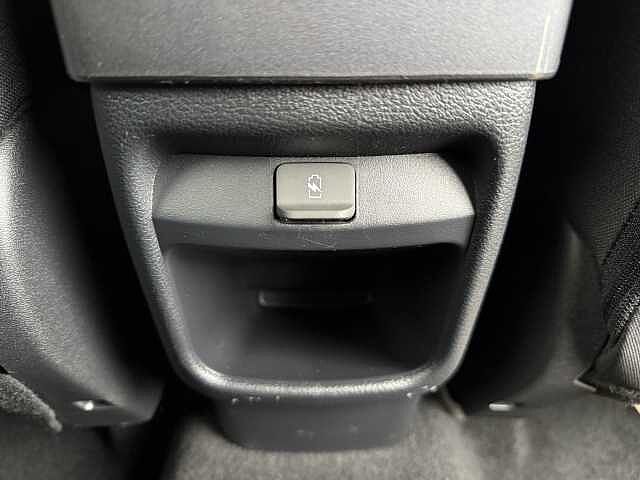 Nissan Juke 1.0 DIG-T (114ps) N-Connecta