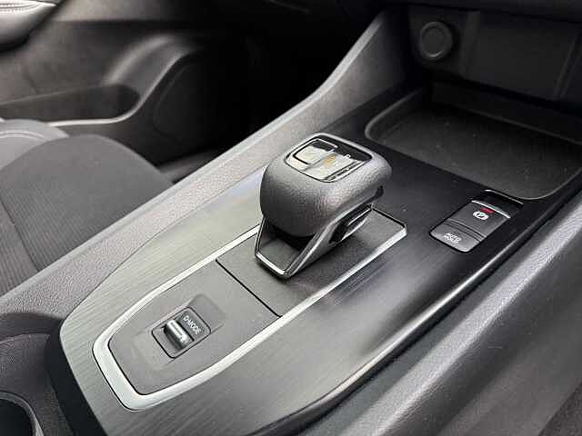 Nissan Qashqai 1.3 DIG-T (158ps) Acenta Premium [Glass Roof]