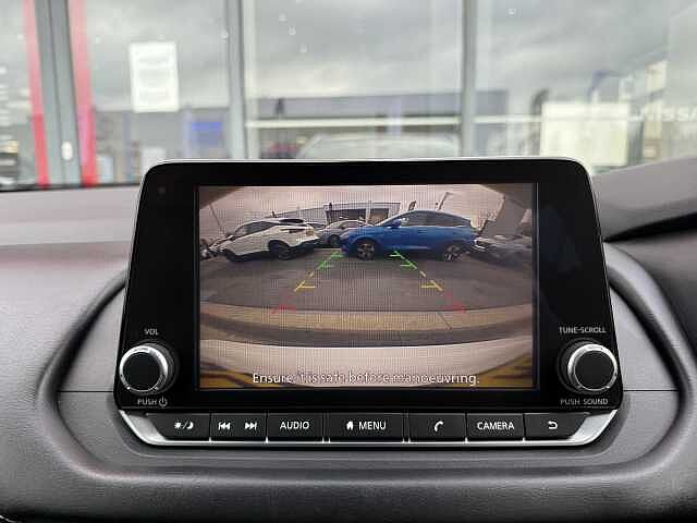 Nissan Qashqai 1.3 DIG-T (158ps) Acenta Premium [Glass Roof]