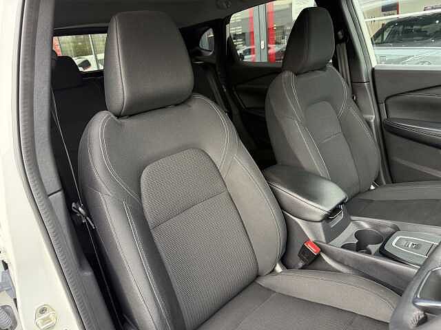 Nissan Qashqai 1.3 DIG-T (158ps) Acenta Premium [Glass Roof]