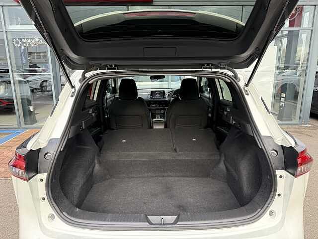 Nissan Qashqai 1.3 DIG-T (158ps) Acenta Premium [Glass Roof]