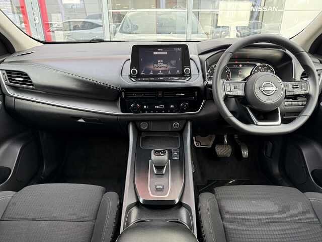 Nissan Qashqai 1.3 DIG-T (158ps) Acenta Premium [Glass Roof]