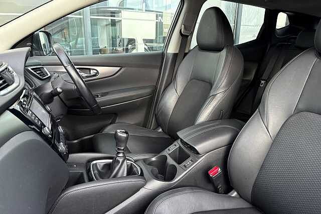 Nissan Qashqai 1.3 DIG-T Tekna