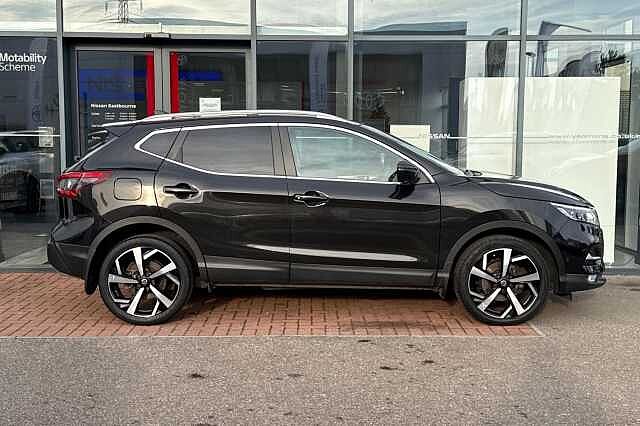 Nissan Qashqai 1.3 DIG-T Tekna