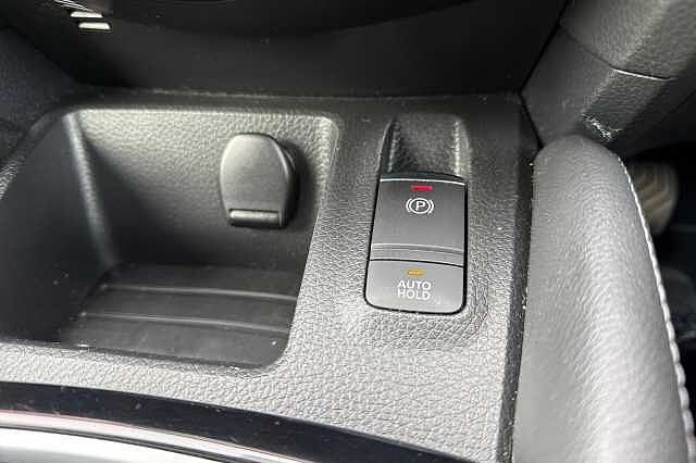 Nissan Qashqai 1.3 DIG-T Tekna