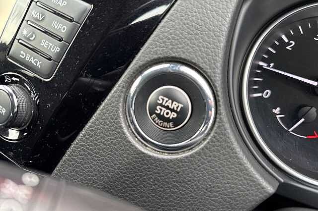 Nissan Qashqai 1.3 DIG-T Tekna