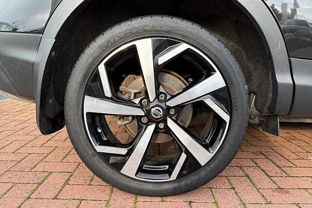 Nissan Qashqai 1.3 DIG-T Tekna