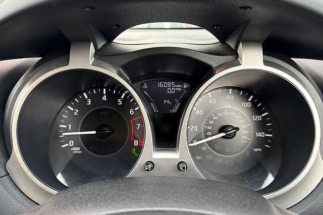 Nissan Juke 1.6 Tekna 5dr [Bose]