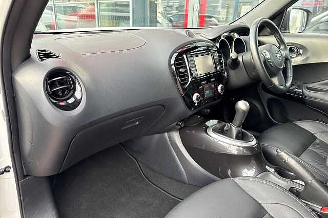 Nissan Juke 1.6 Tekna 5dr [Bose]