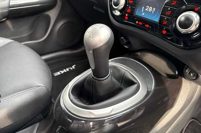 Nissan Juke 1.6 Tekna 5dr [Bose]