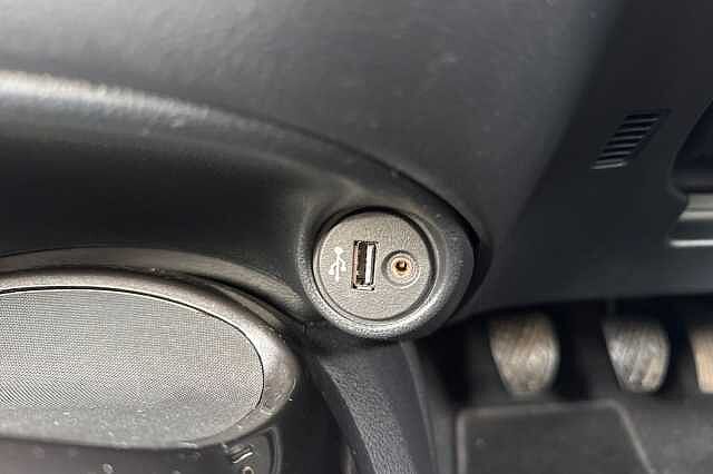 Nissan Juke 1.6 Tekna 5dr [Bose]