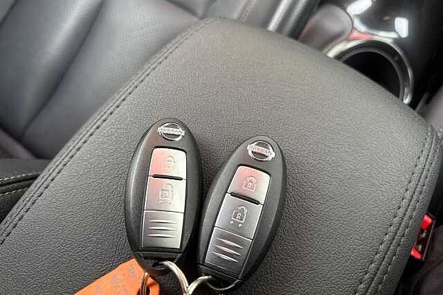 Nissan Juke 1.6 Tekna 5dr [Bose]