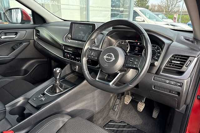 Nissan Qashqai 1.3 DIG-T (140ps) Acenta Premium