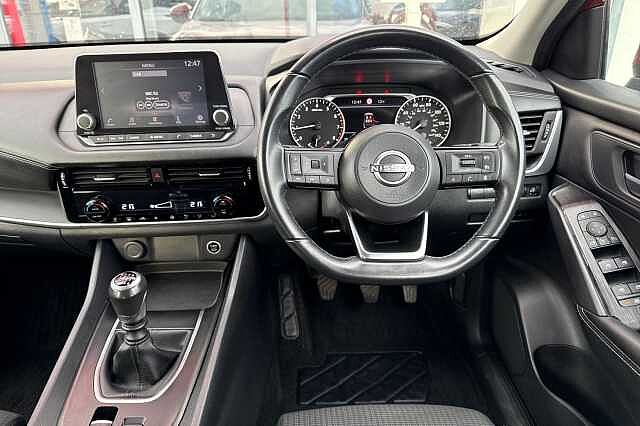 Nissan Qashqai 1.3 DIG-T (140ps) Acenta Premium