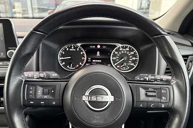 Nissan Qashqai 1.3 DIG-T (140ps) Acenta Premium