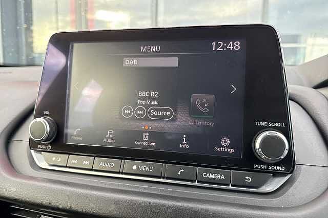 Nissan Qashqai 1.3 DIG-T (140ps) Acenta Premium