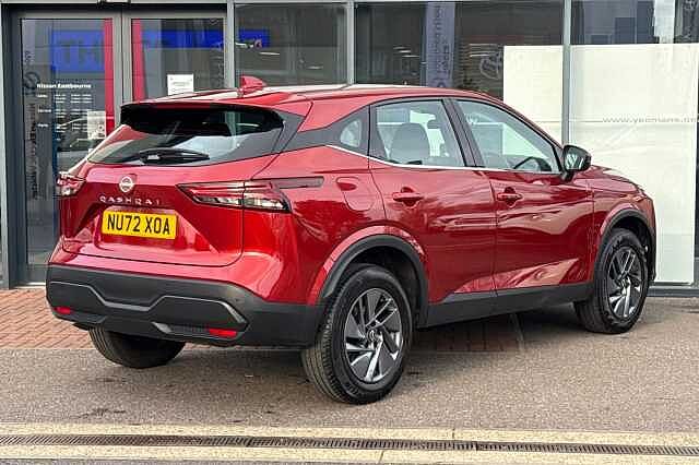 Nissan Qashqai 1.3 DIG-T (140ps) Acenta Premium