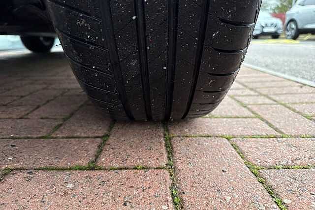 Nissan Juke 1.0 DIG-T (114ps) N-Connecta