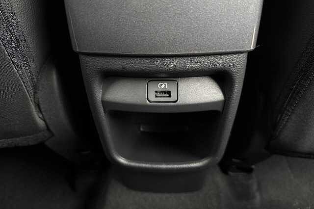 Nissan Juke 1.0 DIG-T (114ps) N-Connecta