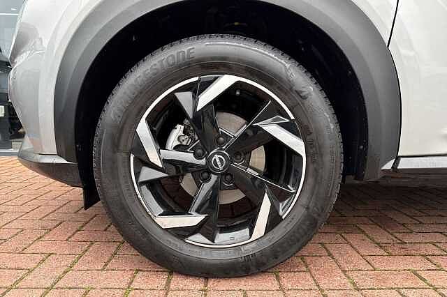 Nissan Juke 1.0 DIG-T (114ps) N-Connecta