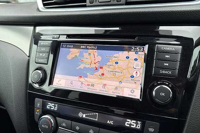 Nissan Qashqai 1.3 DIG-T (160ps) Tekna