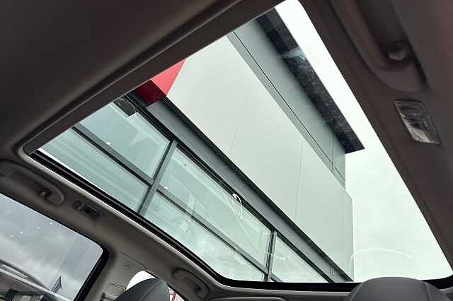 Nissan Qashqai 1.3 DIG-T (160ps) Tekna