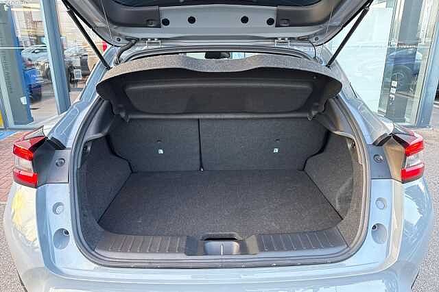 Nissan Juke 1.6 Hybrid (143ps) N-Connecta