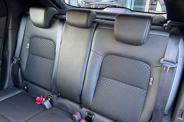 Nissan Juke 1.6 Hybrid (143ps) N-Connecta