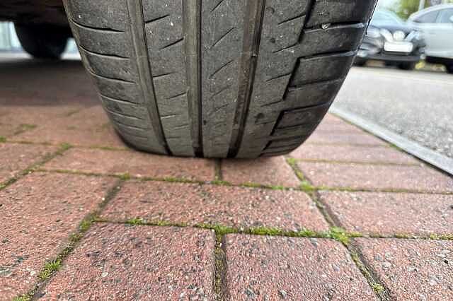 Nissan Qashqai 1.2 DIG-T N-Connecta [Glass Roof]