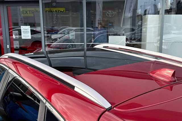 Nissan Qashqai 1.2 DIG-T N-Connecta [Glass Roof]