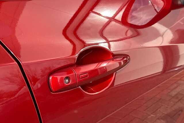 Nissan Juke 1.0 DIG-T (114ps) N-Connecta