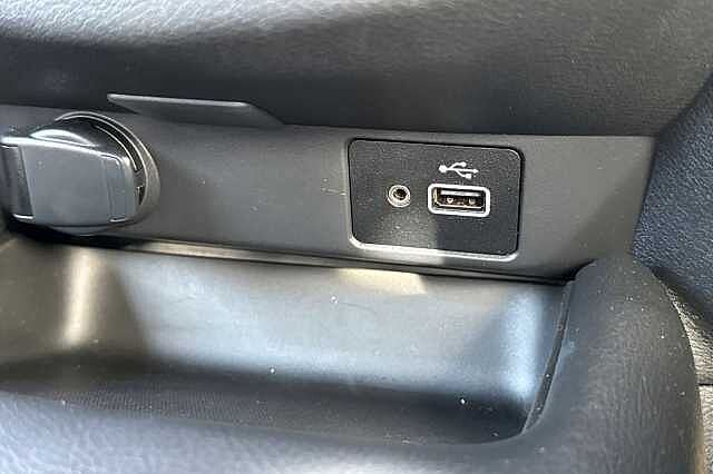 Nissan Juke 1.0 DIG-T (114ps) N-Connecta