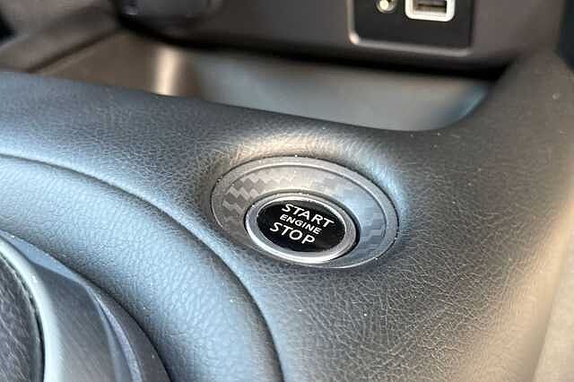 Nissan Juke 1.0 DIG-T (114ps) N-Connecta