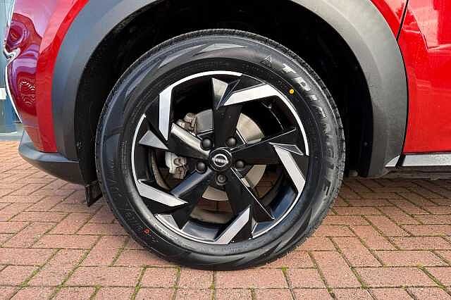 Nissan Juke 1.0 DIG-T (114ps) N-Connecta