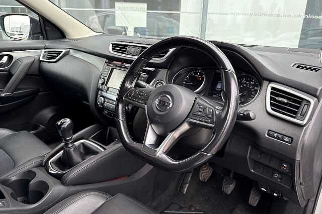Nissan Qashqai 1.3 DIG-T (140ps) Tekna