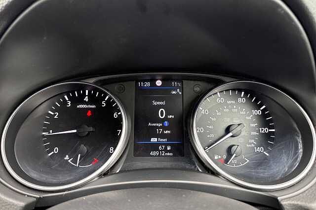 Nissan Qashqai 1.3 DIG-T (140ps) Tekna