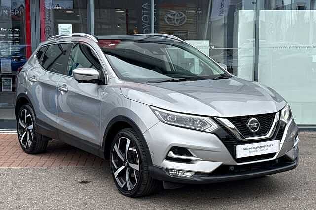 Nissan Qashqai 1.3 DIG-T (140ps) Tekna