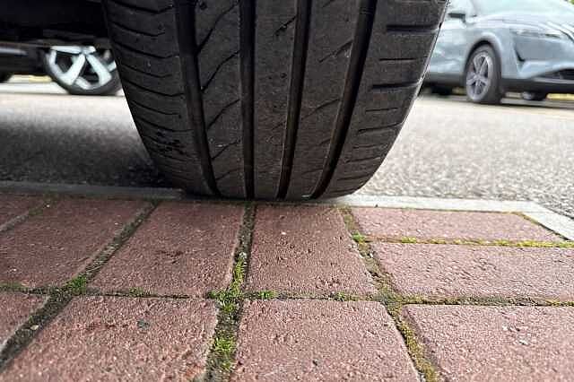 Nissan Qashqai 1.3 DIG-T (140ps) Tekna